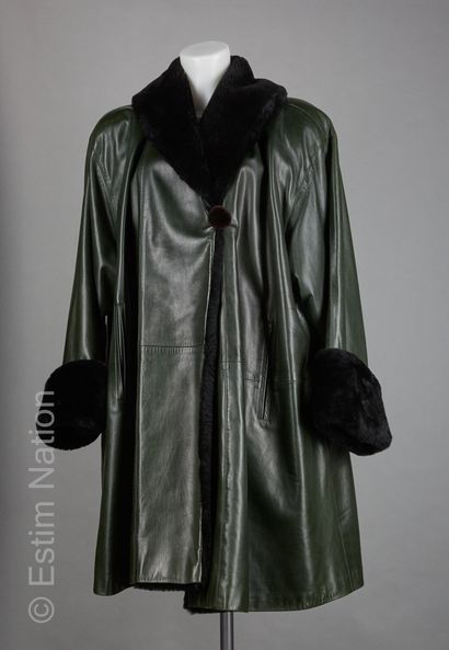 BIRGER CHRISTENSEN MANTEAU en agneau plongé vert bouteille matelassé, col châle et...