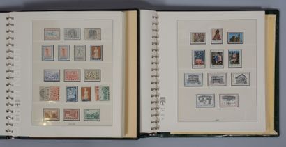 Timbres Collections de timbres neuf et oblitérés comprenant : 

- Album de timbres...