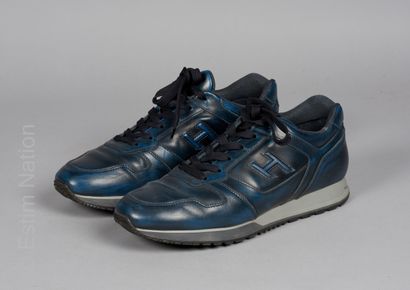 Hogan PAIR OF SNEAKERS "H321" low in blue-black patinated leather (P 8,5 or approx...