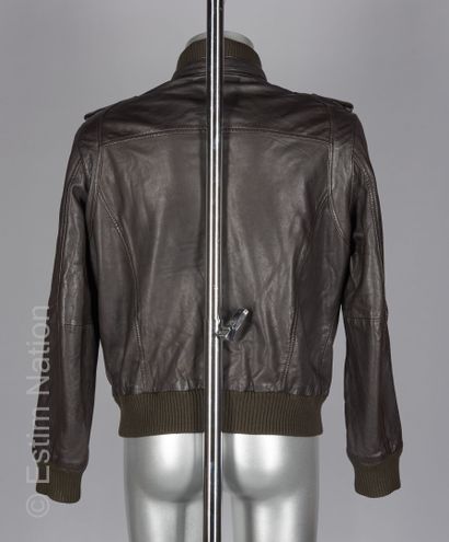 REDSKINS Chocolate leather jacket with khaki ribbing, three pockets (T XL) (small...