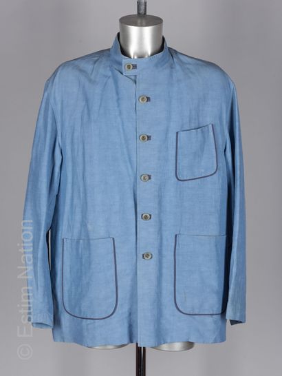 ARNYS VESTE "Forestière" sur le modèle crée en 1947 en lin et soie bleu ciel gansé...