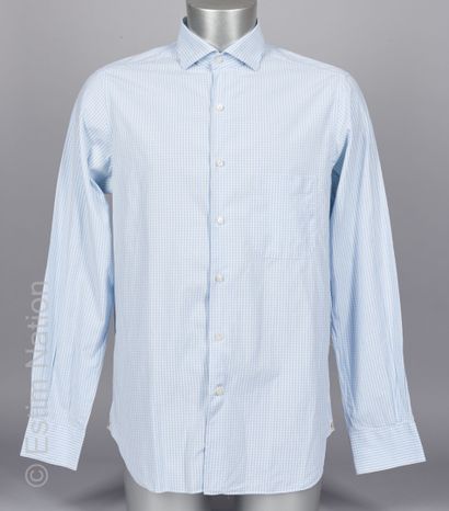 Loro PIANA Blue and white gingham cotton shirt, one chest pocket (T L)