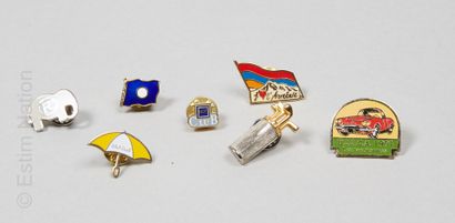 ULECA 1991 , GOLF CLUB, ANONYME SEVEN various enamelled metal PIN'S