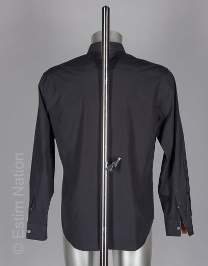 BURBERRY BRIT Black cotton shirt, tartan collar (T L) (slightly faded)