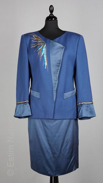 CLAUDE MONTANA CIRCA 1983 ENSEMBLE en soie bleu nuit : veste en laine bleu électrique...