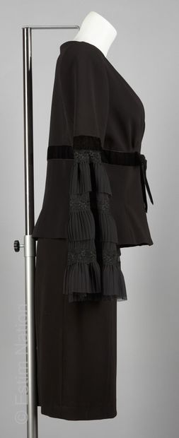 JIKI Monte-Carlo ENSEMBLE DE COCKTAIL en grain de poudre noir comprenant une robe...