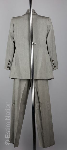 Yves SAINT LAURENT Rive Gauche TAILLEUR en laine façonnée de chevrons gris: blazer...