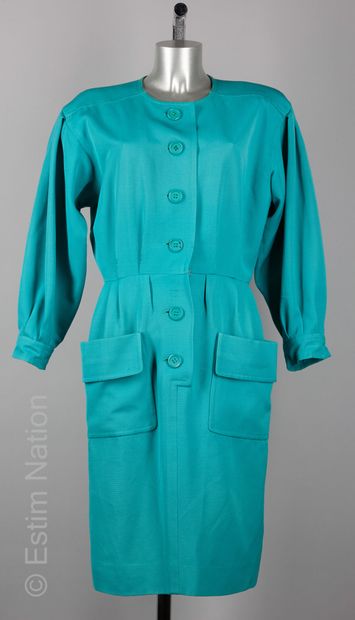 SAINT LAURENT Rive Gauche circa 1980/83 ROBE en ottoman de coton vert, simple boutonnage,...