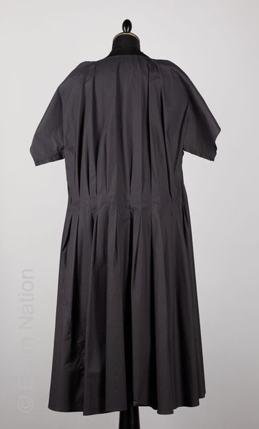 SOFIE D'HOORE ROBE plissée oversize en coton noir, manches ailerons (env T L) (manque...