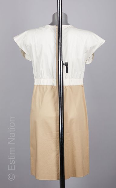 CARVEN ROBE bicolore en coton, épaules nouées drapées, taille élastique, jupe beige...