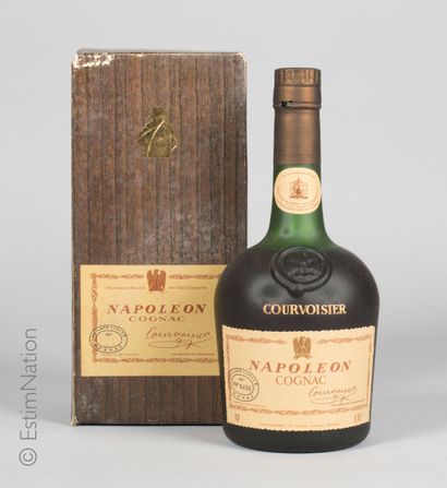 Cognac 1 bottle Cognac Courvoisier Napoleon

(n° NP 6456) (40% vol. / 70cl) CIO