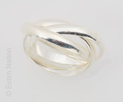 BAGUE TROIS ANNEAUX ARGENT Ring three interlaced rings in silver (925 thousandths)....