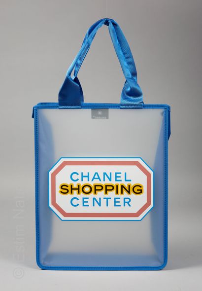 CHANEL (COLLECTION AUTOMNE-HIVER 2014/2015) TOTE in plastic composite and blue straps...