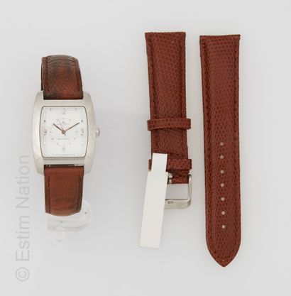 BAUME ET MERCIER Montre bracelet en acier boitier tonneau, lunette lisse, fond clipsé,...