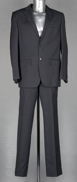 VALENTINO COSTUME en laine anthracite façonné de très fines rayures (env T 52) (quelques...