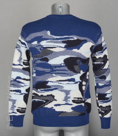 LOUIS VUITTON SWEATER en tricot de coton façonné d'un paysage abstrait dans les tons...