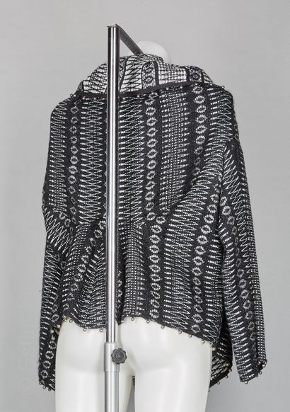 Marc JACOBS 
VESTE en coton et polyester tissé noir, blanc et gris rehaussé de lurex...