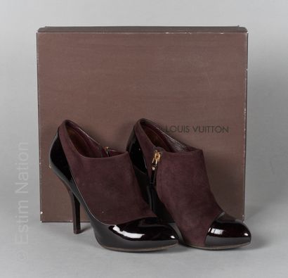 LOUIS VUITTON PAIR OF LOW BOOTS model Elsa in patent leather and chocolate skin (P...