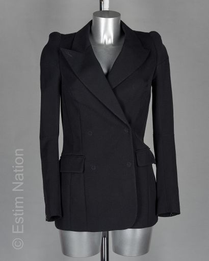 MAISON MARTIN MARGIELA X H&M (2012) VESTE en lainage noir, effet d'épaulettes, épaules...
