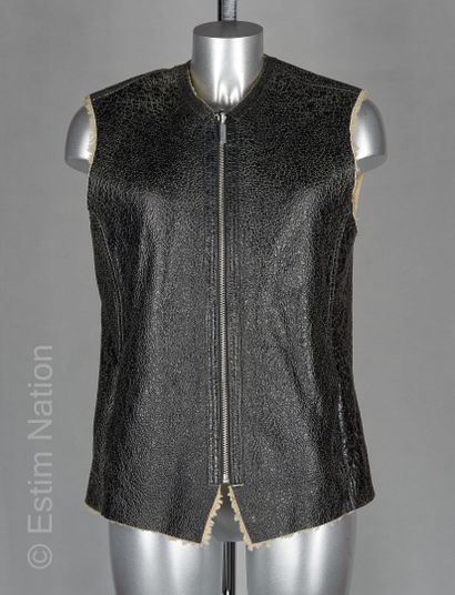 Etoile Isabel MARANT Sleeveless jacket in black cracked effect wool lambskin, zipper...