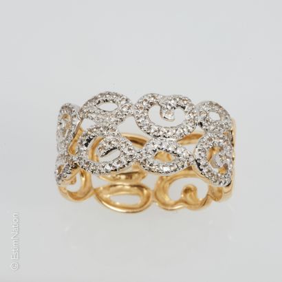 BAGUE OR JAUNE ET OR GRIS, DIAMANTS Ring band in pink gold and white gold 9K (375...