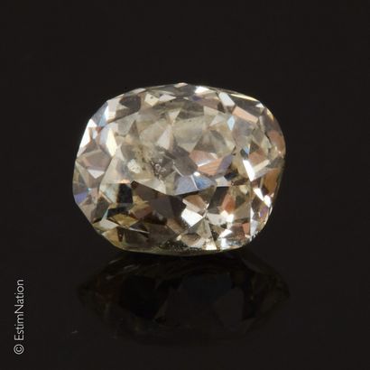 DIAMANT 1.53 CARAT Antique cushion cut diamond weighing 1.53 ct having been the subject...