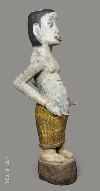 JAVA JAVA



Sculpture en bois sculpté et pigments naturels figurant un homme debout...
