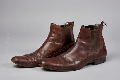 STAR LABEL PAIR OF BOOTS with flowered toes in brindled patinated calfskin (P 11...