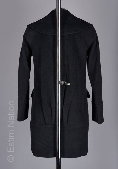 Diane von FURSTENBERG MANTEAU en laine, nylon et angora noir, large col, double boutonnage,...
