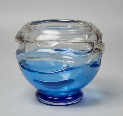 VERRERIE XXE SIECLE - SCHNEIDER Charles SCHNEIDER (1881-1953)

Vase Godron en verre...