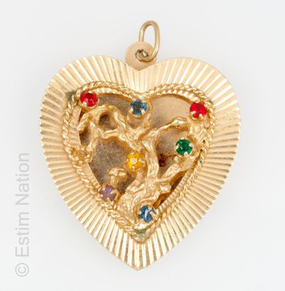 PENDENTIF Pendentif "Coeur" en or jaune 9K (375 millièmes) ajouré et godronné centré...