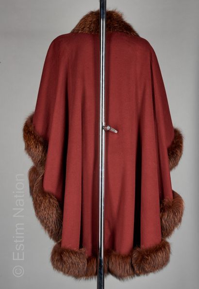 YVES SAINT LAURENT FOURRURES CAPE in wool and cashmere chaudron, lined with glossy...