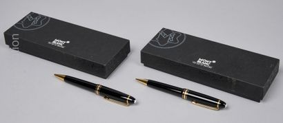 MONTBLANC PARURE "MEISTERSTUCK" en résine noire, attribut plaqué or comprenant un...