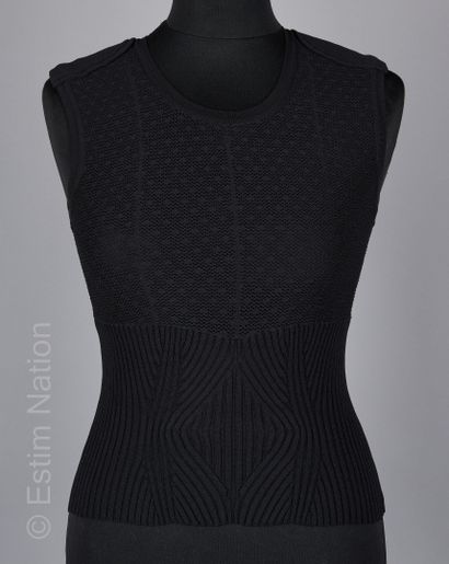 CHANEL (COLLECTION PRINTEMPS-ÉTÉ 2008) Black stretch polyamide and viscose knit top,...