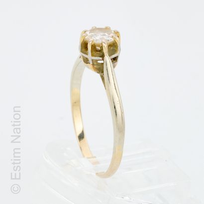BAGUE OR DIAMANT Ring in white gold 18K (750 thousandths), decorated with a brilliant-cut...