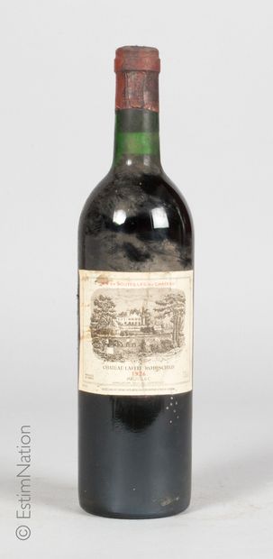 BORDEAUX - MODIFICATION AU CATALOGUE (changement de photo) 1 bouteille Château Lafite...