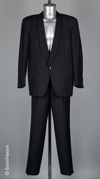 YVES SAINT LAURENT POUR HOMME SMOKING in wool, mohair and black satin crepe, modesto...