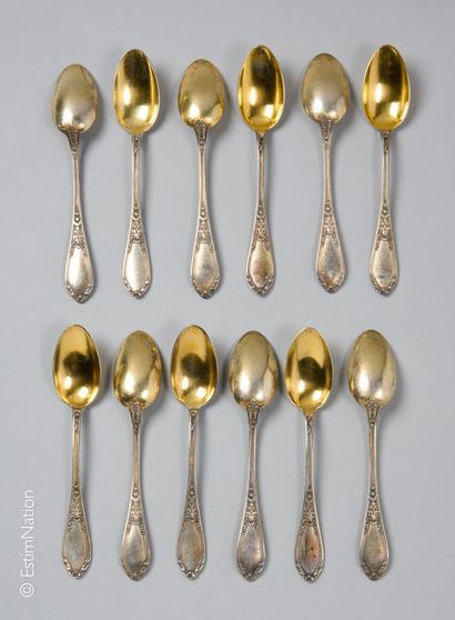 ARGENTERIE In a case, set of twelve coffee spoons in 950-milliliter silver, the spoon...