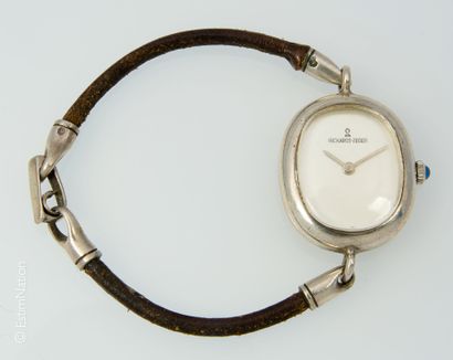RICHARDS ZEGER Bracelet montre de dame en argent 925/°°boitier ovale cadran gris...