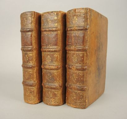 OVIDE Oeuvres complètes

Edité en latin chez Leffen 1662,3 volumes in 12°, maroquin...