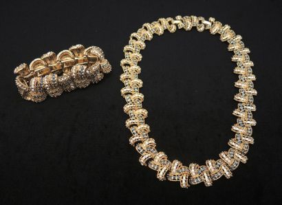 MARCEL BOUCHER Demi parure composé d'un collier articulé et un bracelet en métal...