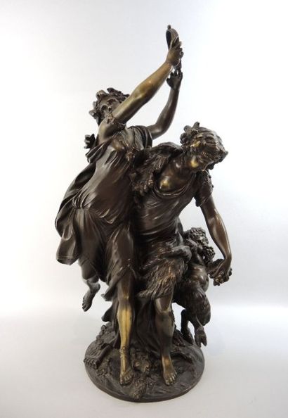 D'après CLODION (1738-1814) "BACCHANALE"

Groupe en bronze patiné

Porte sur la terrasse...