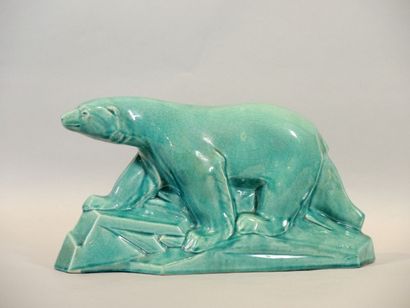 DAX - CRAQUELE DAX

"Ours polaire"

Céramique à glaçure verte signée

H : 22 cm -...