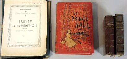 DIVERS Lot de volumes et de vieux papiers divers dont : 

- S. DELORME "Le prince...