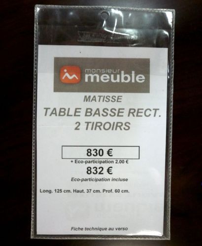 TABLE BASSE Table basse en bois de placage à 2 tiroirs Modèle MATISSE Dimensions...