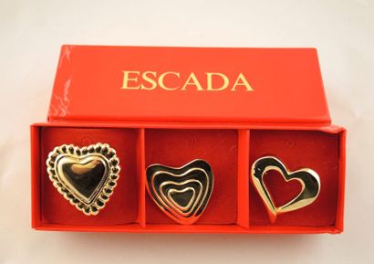 ESCADA - (années 1990) Escada - (années 1990)

coffret en carton rouge titré comprenant...