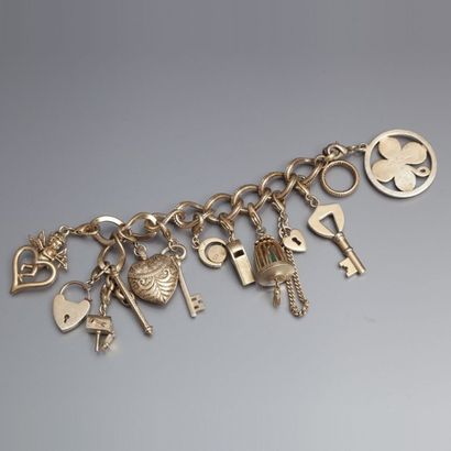Monet - (années 1980 - Etats Unis) Bracelet gourmette en métal argenté à 9 maillons...