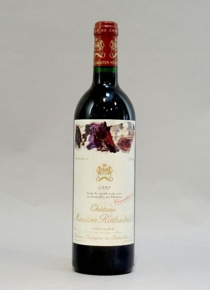 CHATEAU MOUTON ROTHSCHILD 1992 1 bouteille de Château Mouton Rothschild, 1992, 1er...