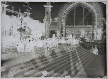 PLAQUES PHOTOGRAPHIQUES - PARIS 1900 - EXPO UNIVERSELLE Ensemble de 13 négatifs sur...