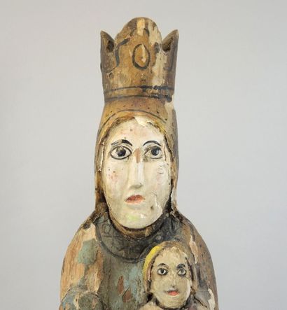 SCULPTURES Ensemble de deux statues (Saint, Vierge à l'enfant) en bois sculpté polychrome


H...